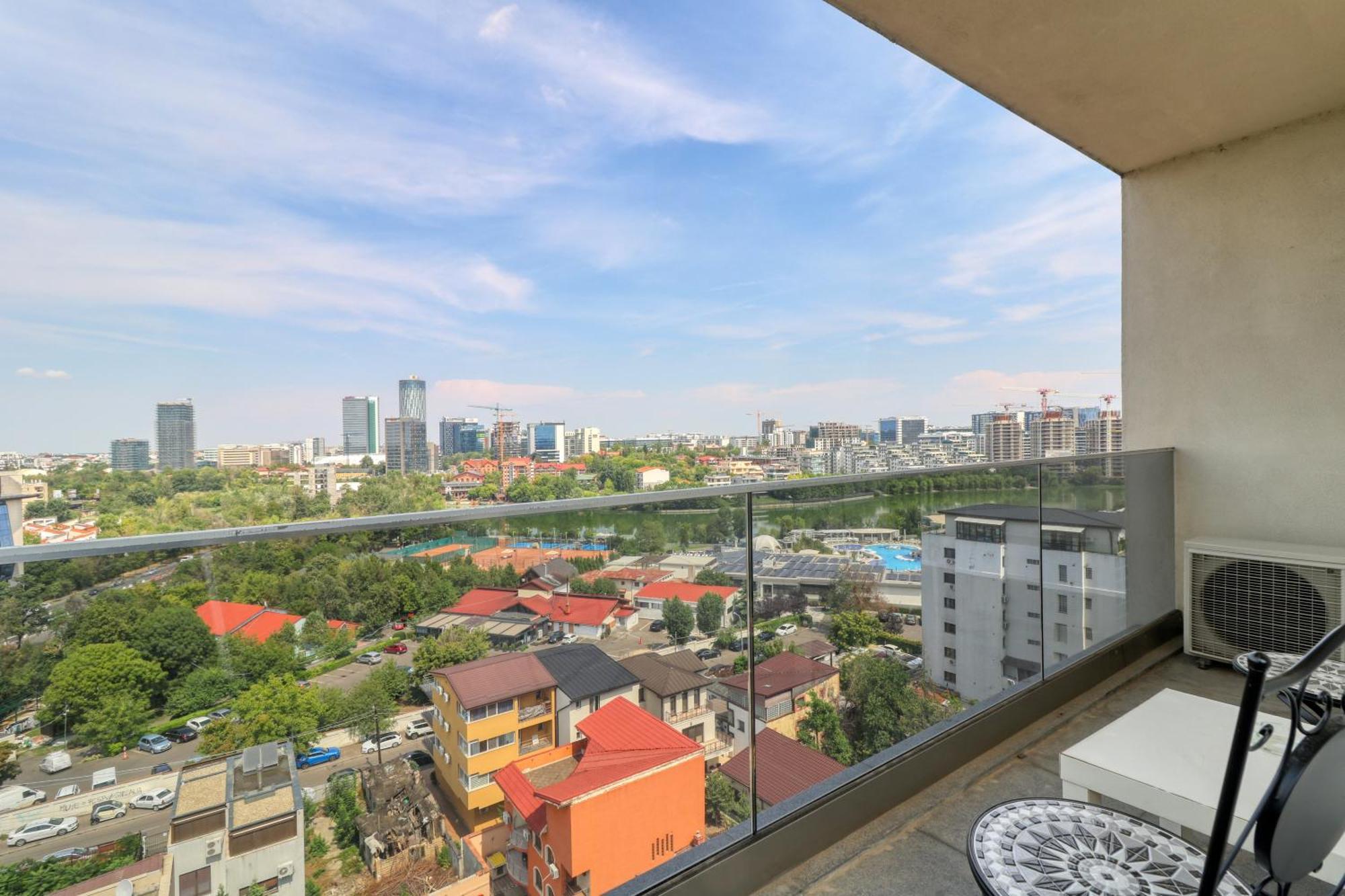 Penthouse Floreasca Bukarest Eksteriør billede